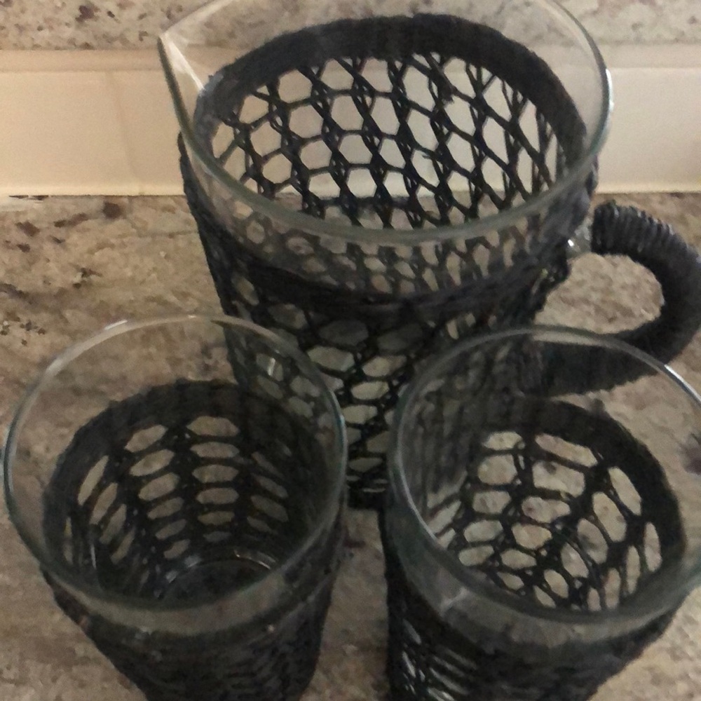 Pottery Barn pitcher set